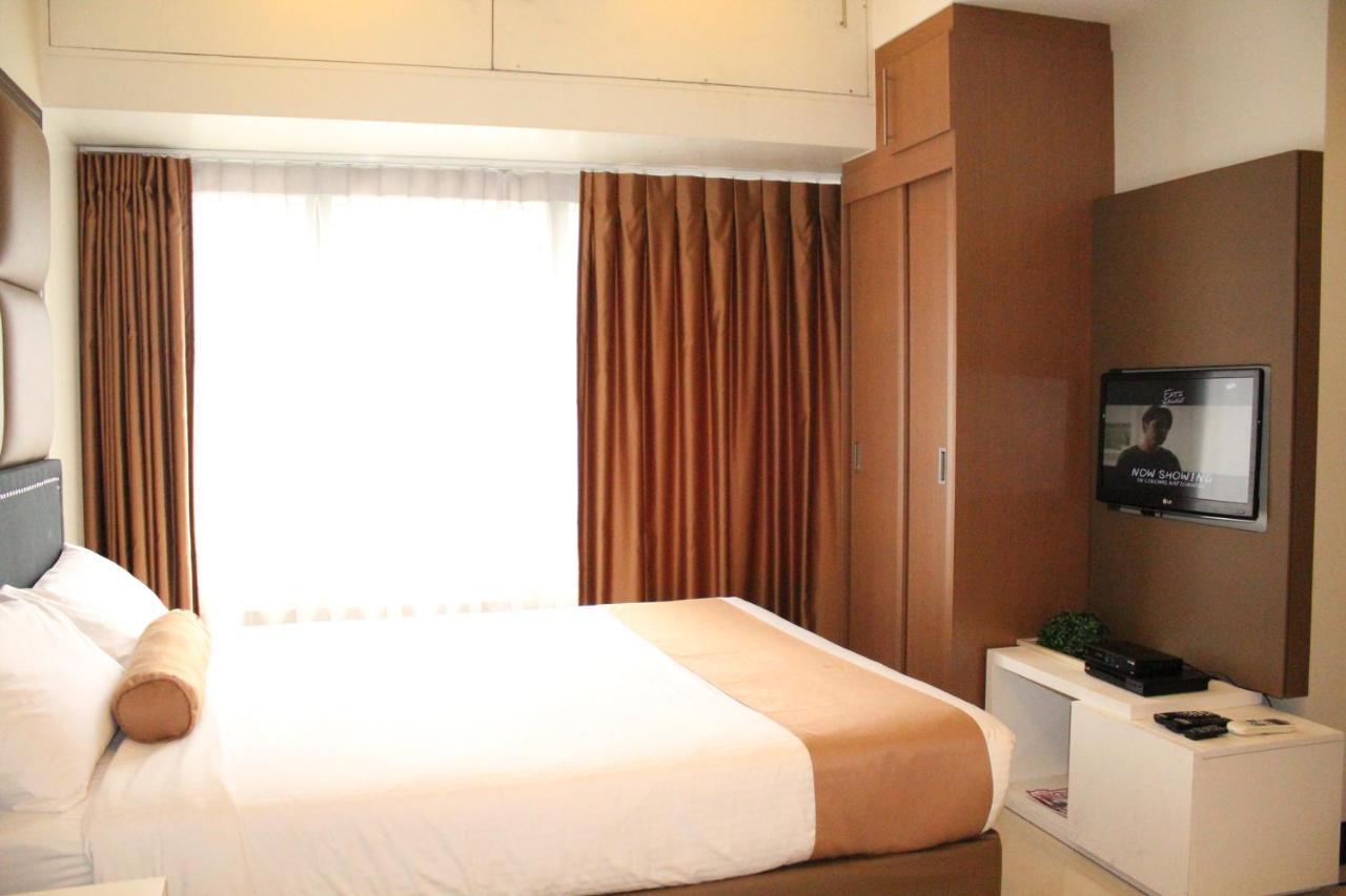 Versailles Stay Makati City Екстер'єр фото